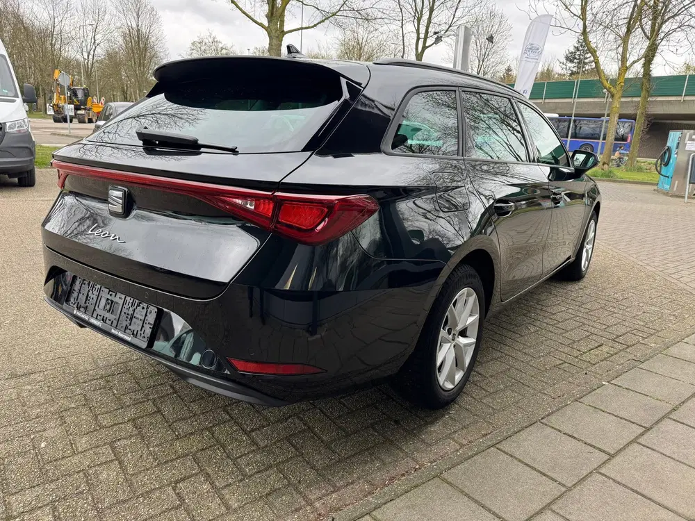 SEAT Leon 1.0 eTSI 110pk Style Business DSG aut uit 2023, foto 7