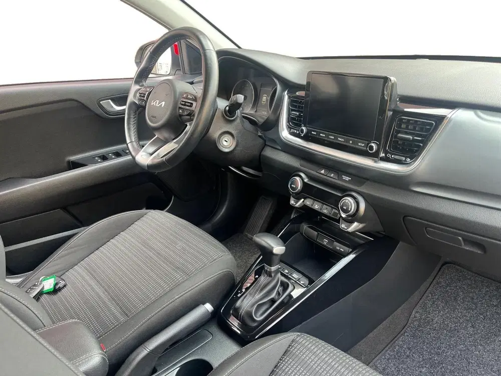 Kia Stonic 1.0i Turbo DynamicLine Automaat uit 2023, foto 15