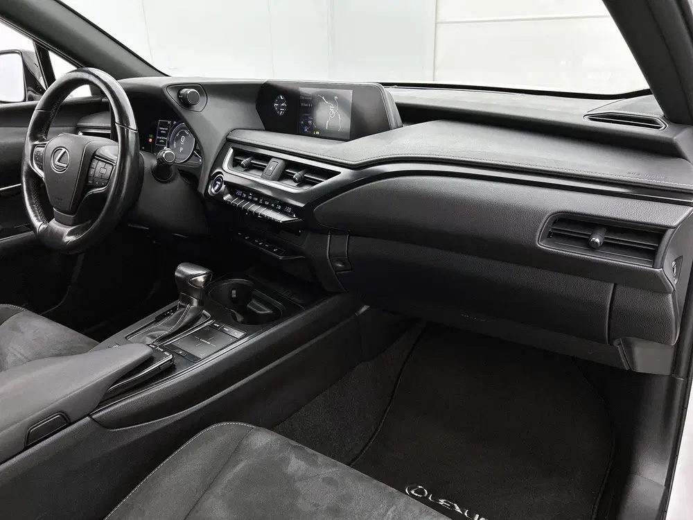 Lexus UX 250h Business Line uit 2019, foto 6
