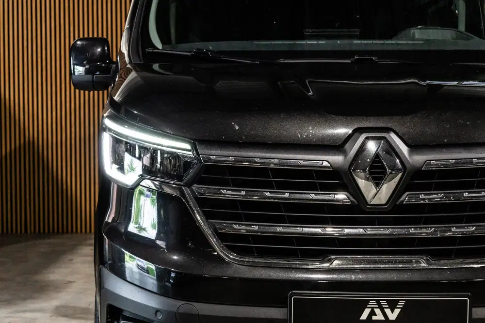 Renault Trafic 2.0 dCi 170 L2H1 DC Luxe uit 2022, foto 12