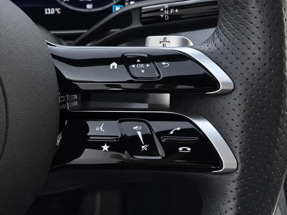 Mercedes-Benz C-Klasse 300 e AMG Line uit 2022, foto 12