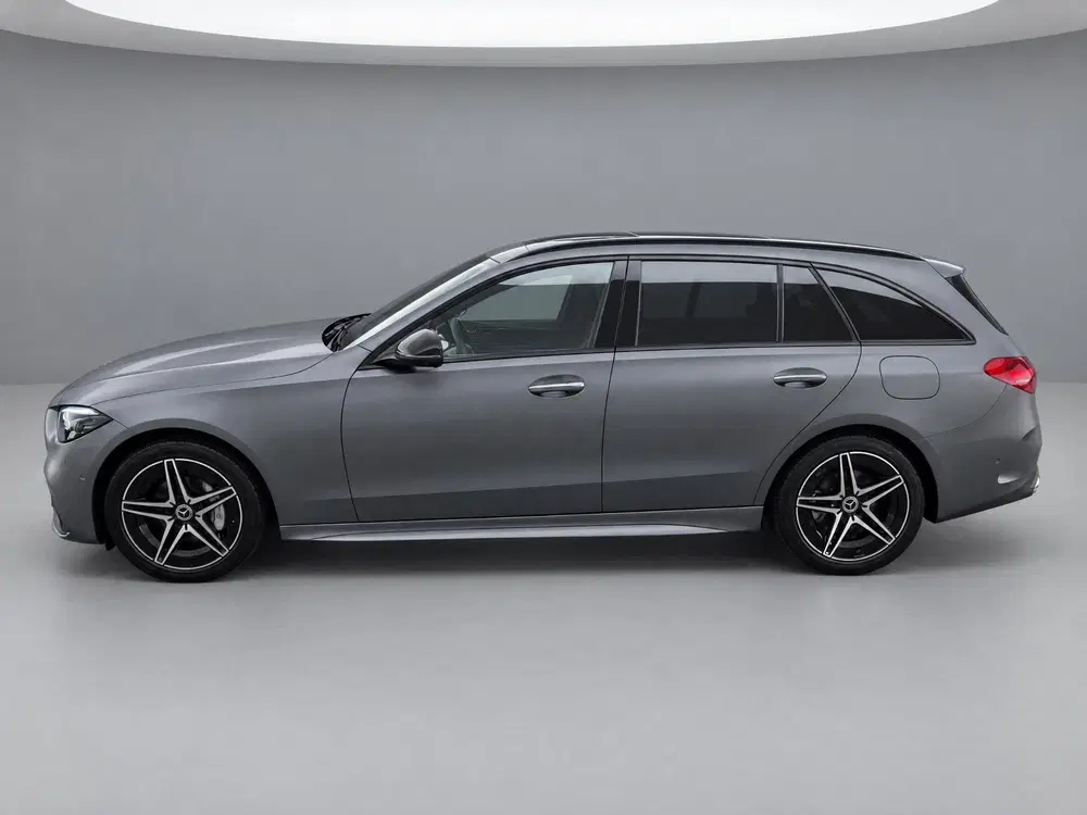 Mercedes-Benz C-Klasse 300 e AMG Line uit 2022, foto 3