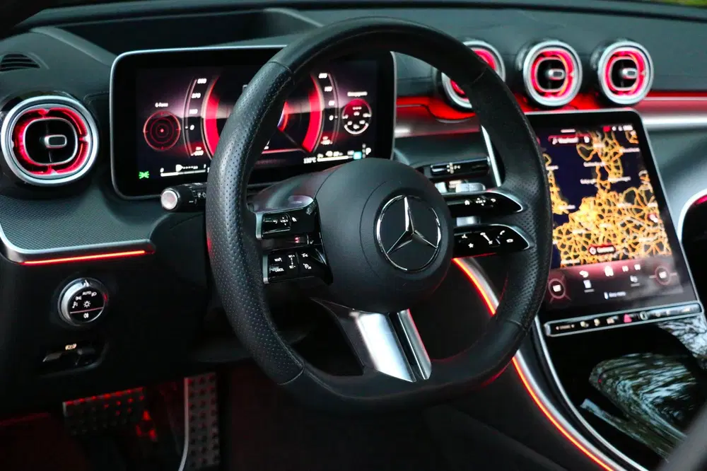 Mercedes-Benz C-Klasse 300 e Hybride Aut 335Pk AMG Li uit 2023, foto 15