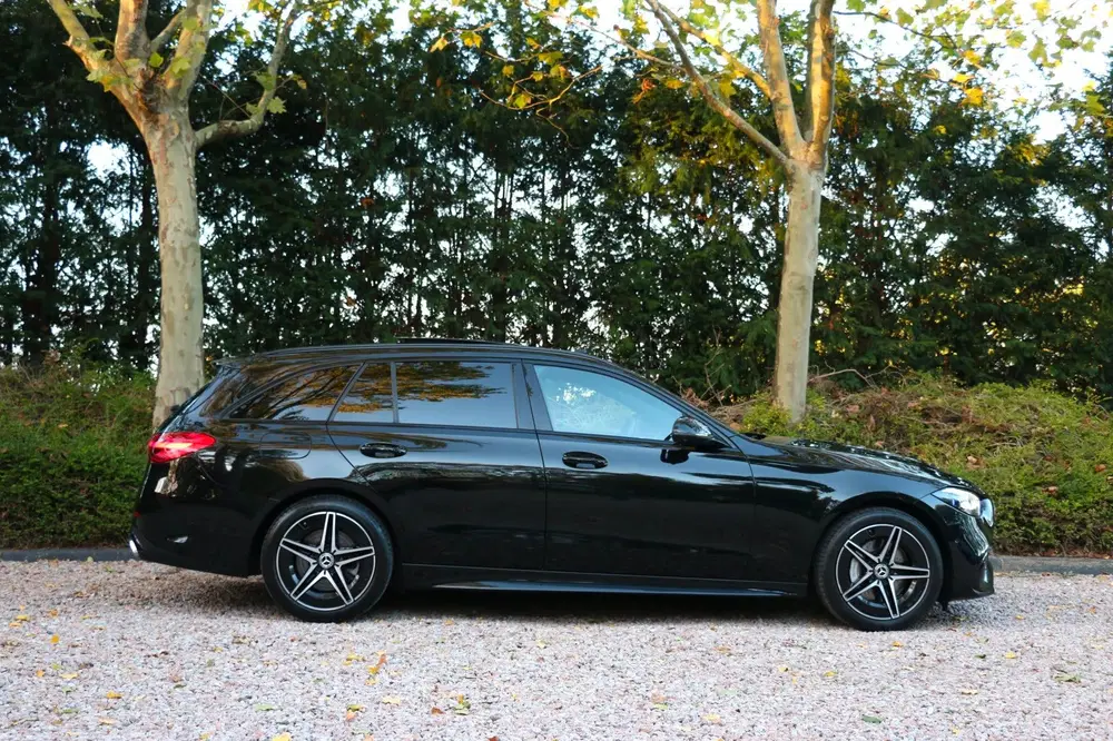 Mercedes-Benz C-Klasse 300 e Hybride Aut 335Pk AMG Li uit 2023, foto 4