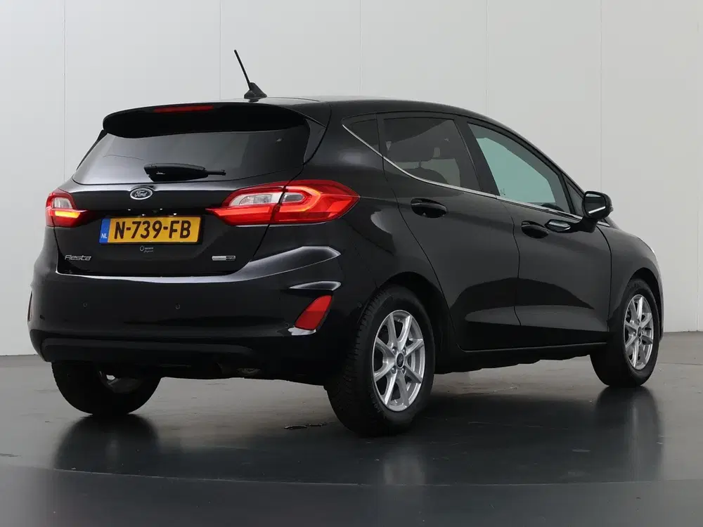 Ford Fiesta 1.0 EcoBoost Hybrid Titanium X uit 2020, foto 2