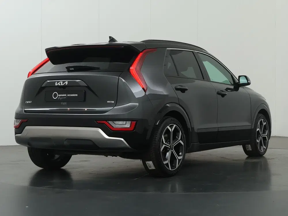 Kia Niro 1.6 GDi Hybrid ExecutiveLine uit 2023, foto 2