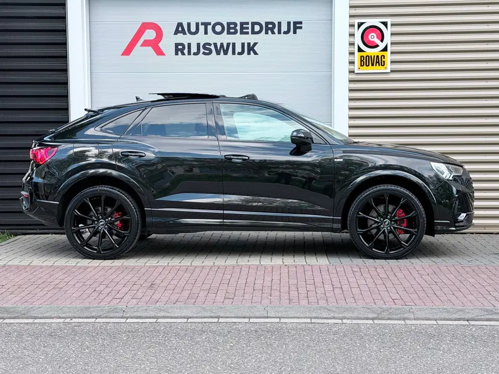 Audi Q3 45 TFSI e S Edition Pano uit 2022, foto 5