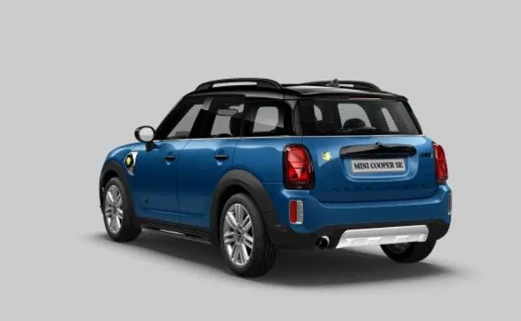 Mini Countryman Cooper S E ALL4 Panoramadak uit 2023, foto 2