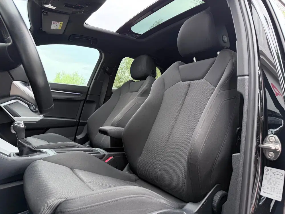 Audi Q3 35 TFSI S-Line Pano uit 2021, foto 11