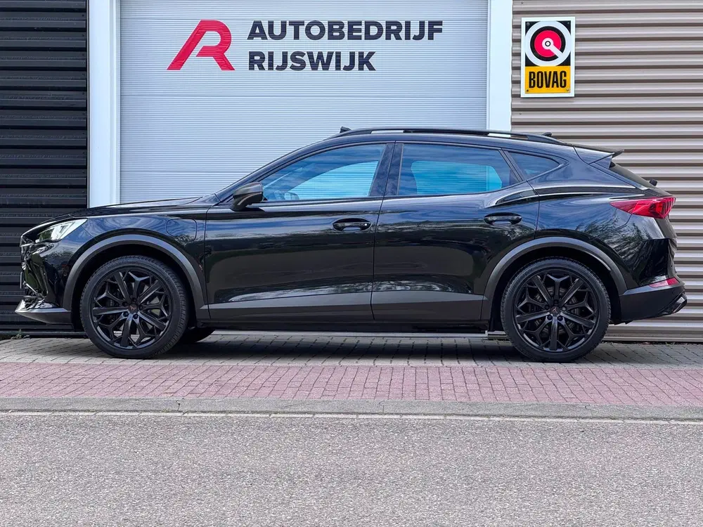 Cupra Formentor 1.4 e-Hybrid VZ Performance Beats uit 2023, foto 2