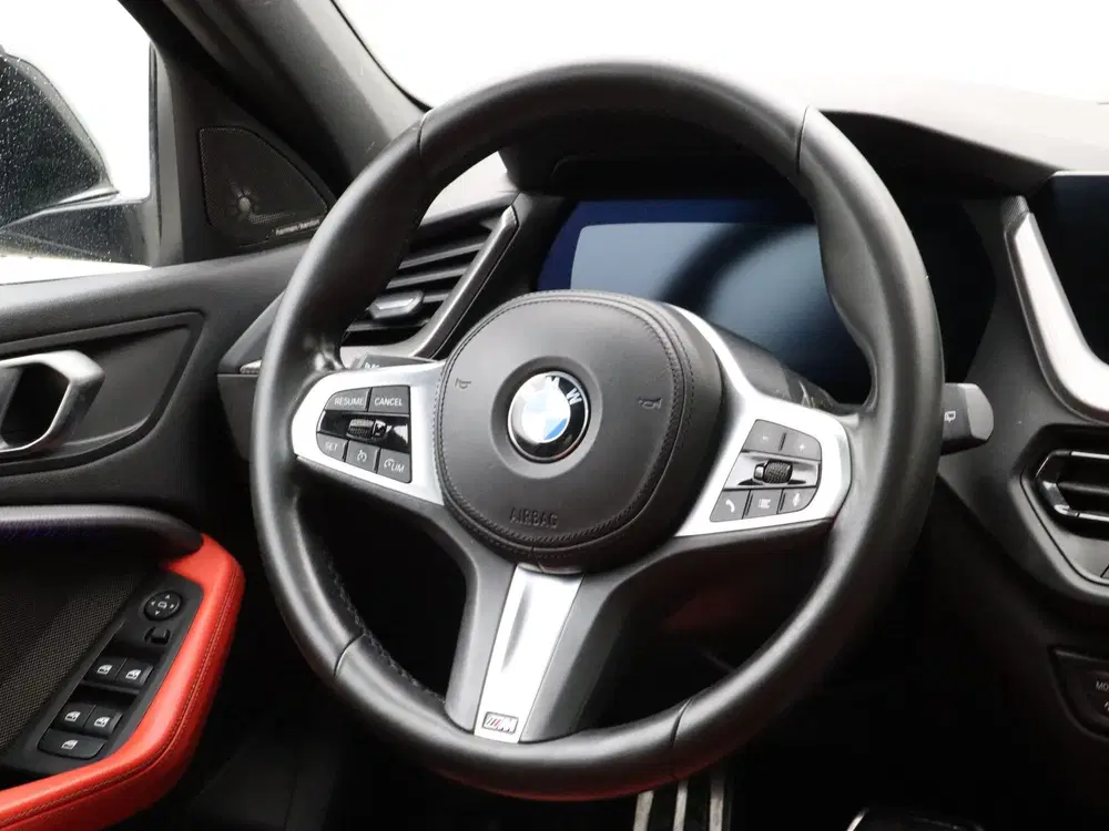 BMW 1-serie 118i Introduction Edition (bj 2023 uit 2023, foto 2