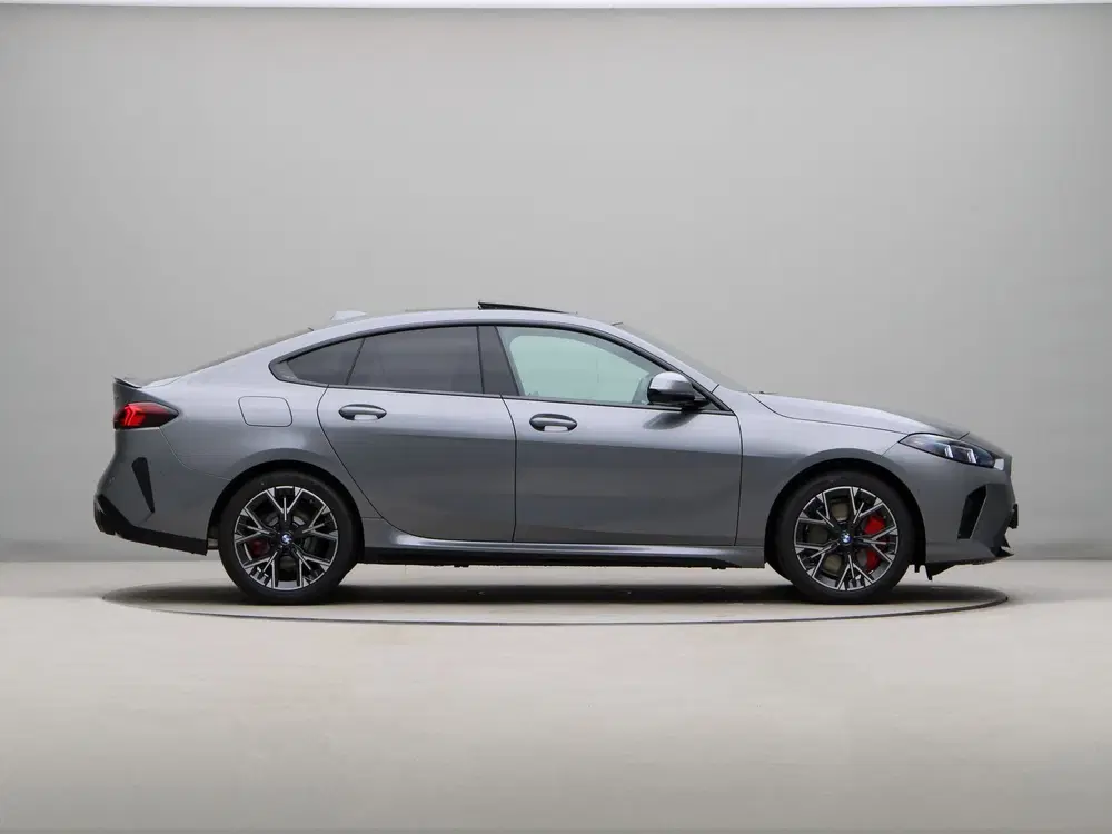 BMW 2-serie Gran Coupé 220 M Sport Pro uit 2026, foto 7