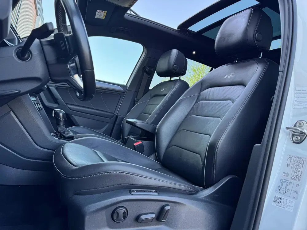 Volkswagen Tiguan 1.5 TSI ACT 3x R-Line Memory uit 2019, foto 11