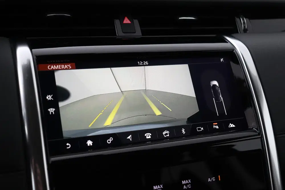 Land Rover Discovery Sport D180 uit 2021, foto 11
