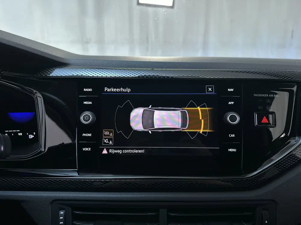 Volkswagen Taigo 1.0 TSI Life Parkeersensoren Climate Contr uit 2022, foto 13