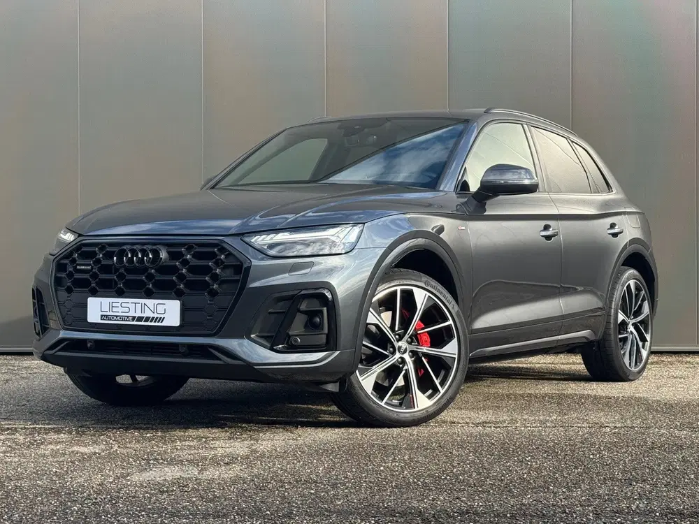 Audi Q5 55 TFSI e quattro Competition Pano Trekh. uit 2021