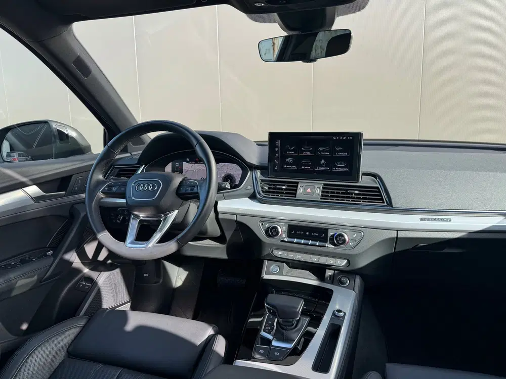 Audi Q5 55 TFSI e quattro Competition Pano Trekh. uit 2021, foto 3