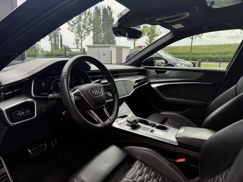 Audi RS6 RS 6 TFSI quattro Pano HUD Carbon pack (bj uit 2020, foto 13