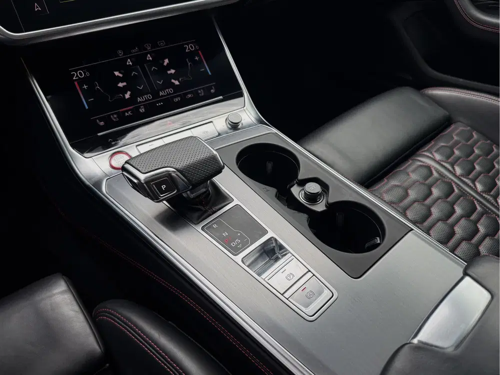 Audi RS6 RS 6 TFSI quattro Pano HUD Carbon pack (bj uit 2020, foto 15