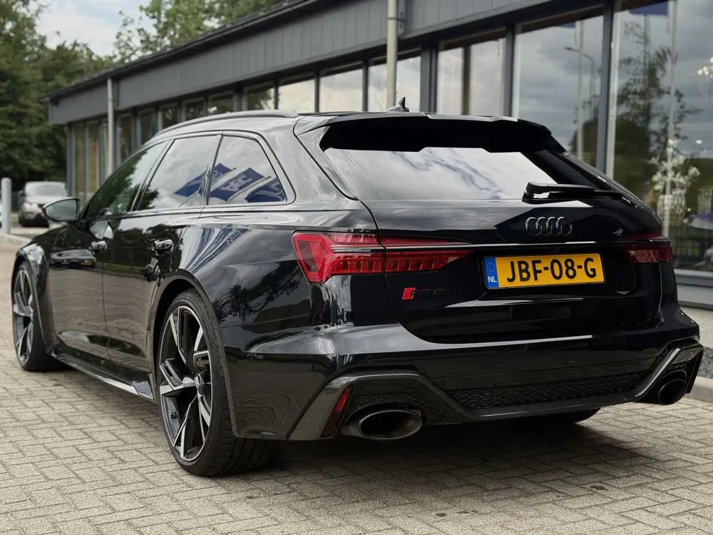 Audi RS6 RS 6 TFSI quattro Pano HUD Carbon pack (bj uit 2020, foto 2