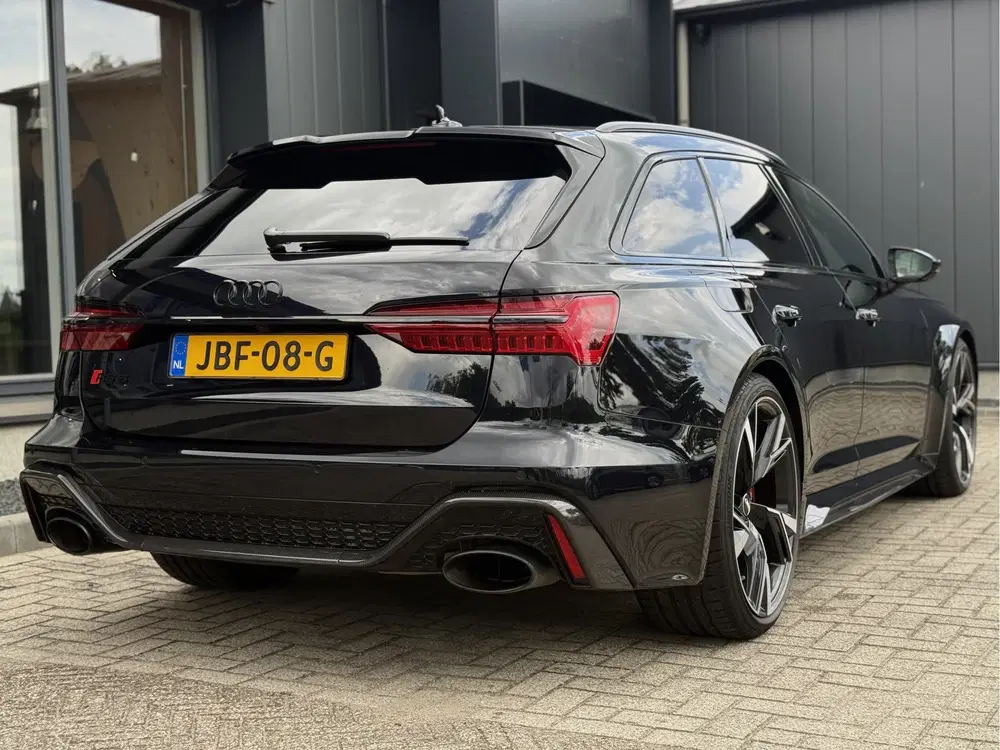 Audi RS6 RS 6 TFSI quattro Pano HUD Carbon pack (bj uit 2020, foto 4