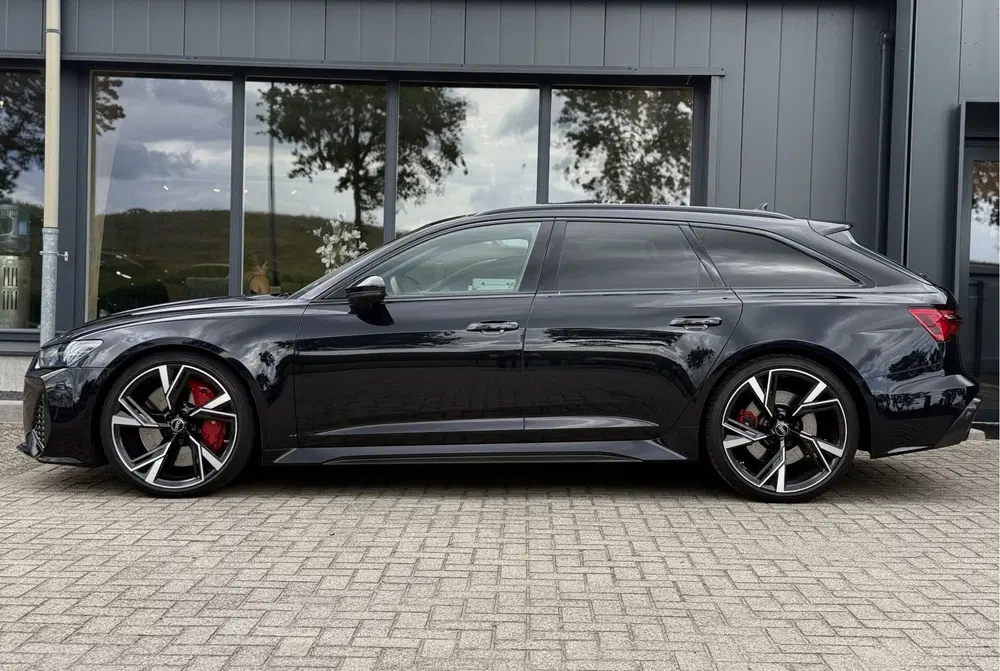 Audi RS6 RS 6 TFSI quattro Pano HUD Carbon pack (bj uit 2020, foto 8