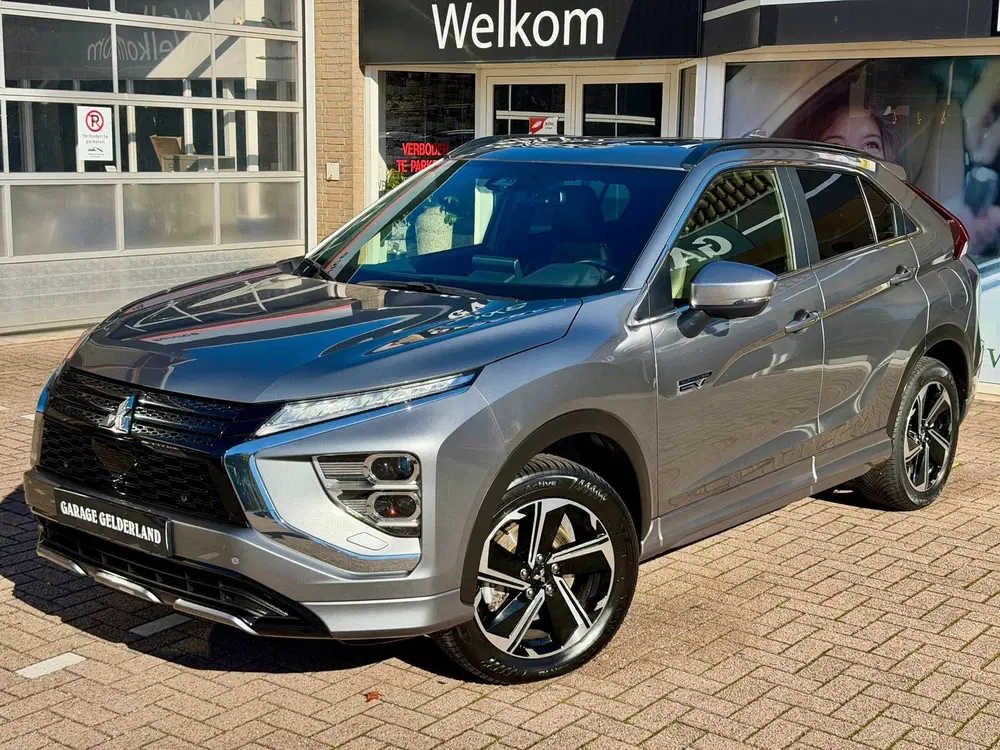 Mitsubishi Eclipse Cross 2.4 PHEV Instyle uit 2024, foto 2