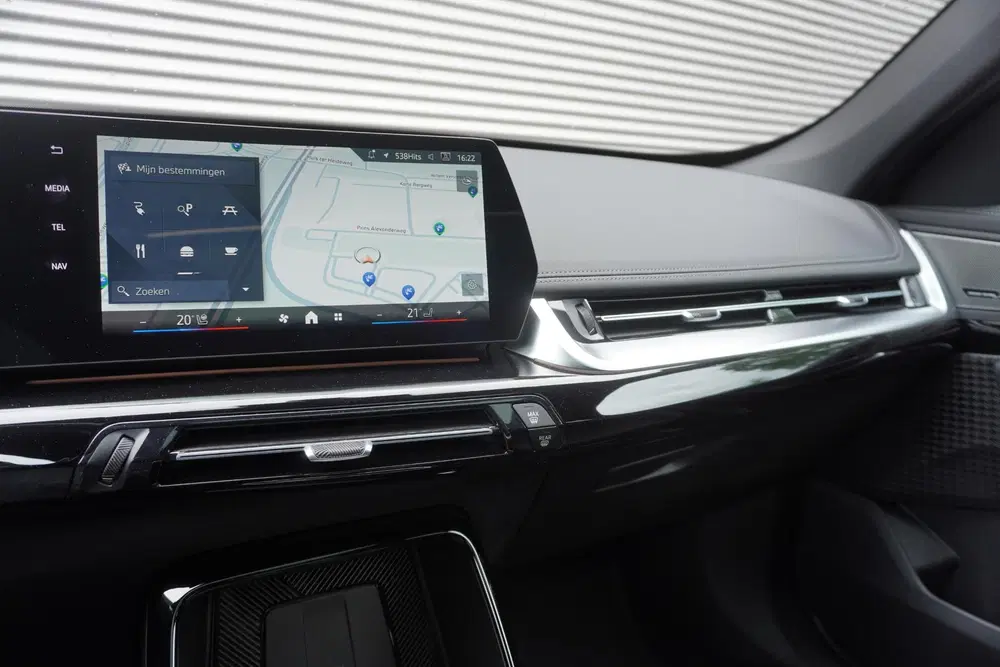 BMW iX1 eDrive20 uit 2026, foto 12