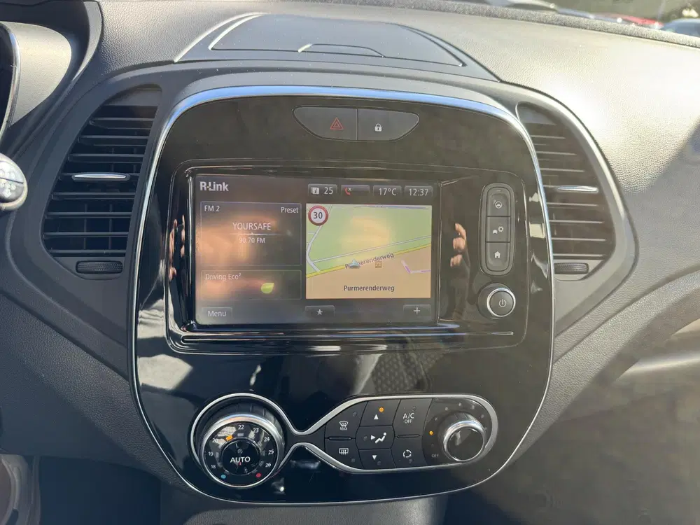 Renault Captur 0.9 TCe 90pk Intens+Trekhaak uit 2019, foto 15