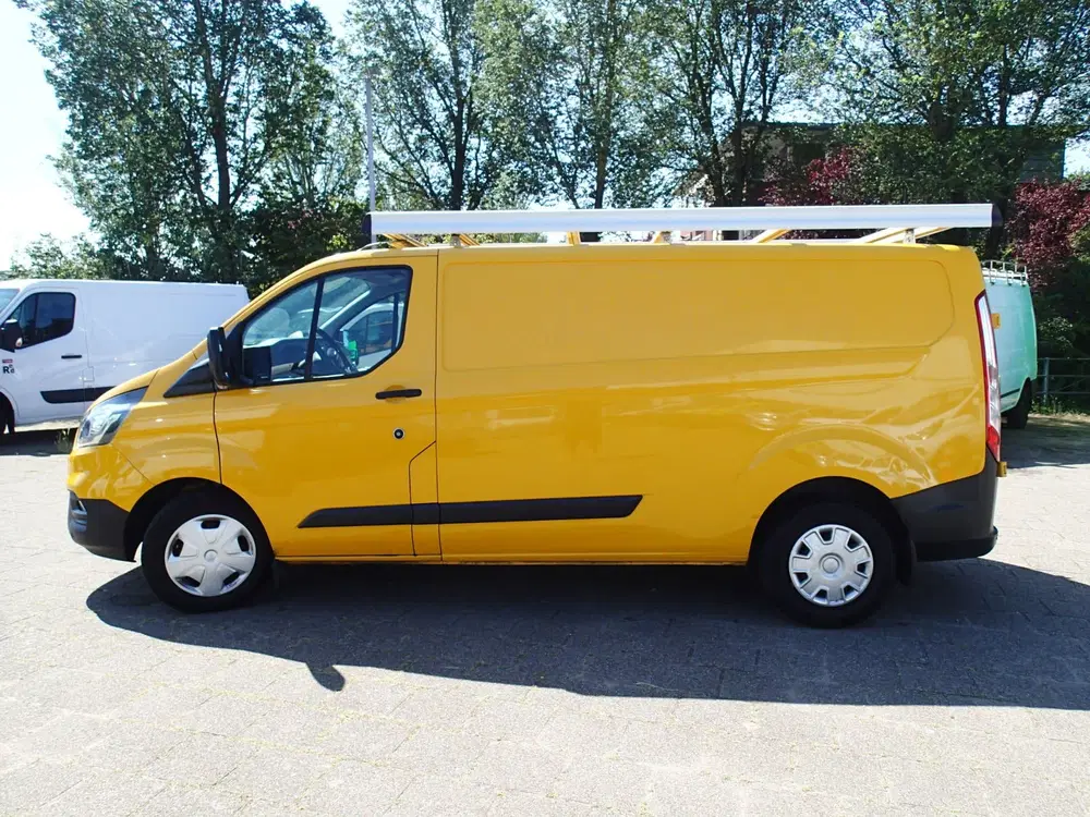 Ford Transit Custom 320 2.0 TDCI L2H1 Trend VOORZIEN VAN AIR uit 2021, foto 6