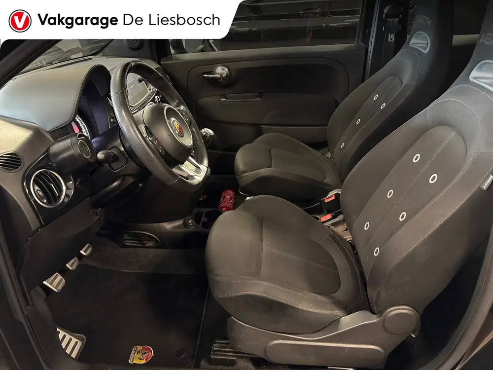 Fiat 500 05M uit 2019, foto 13