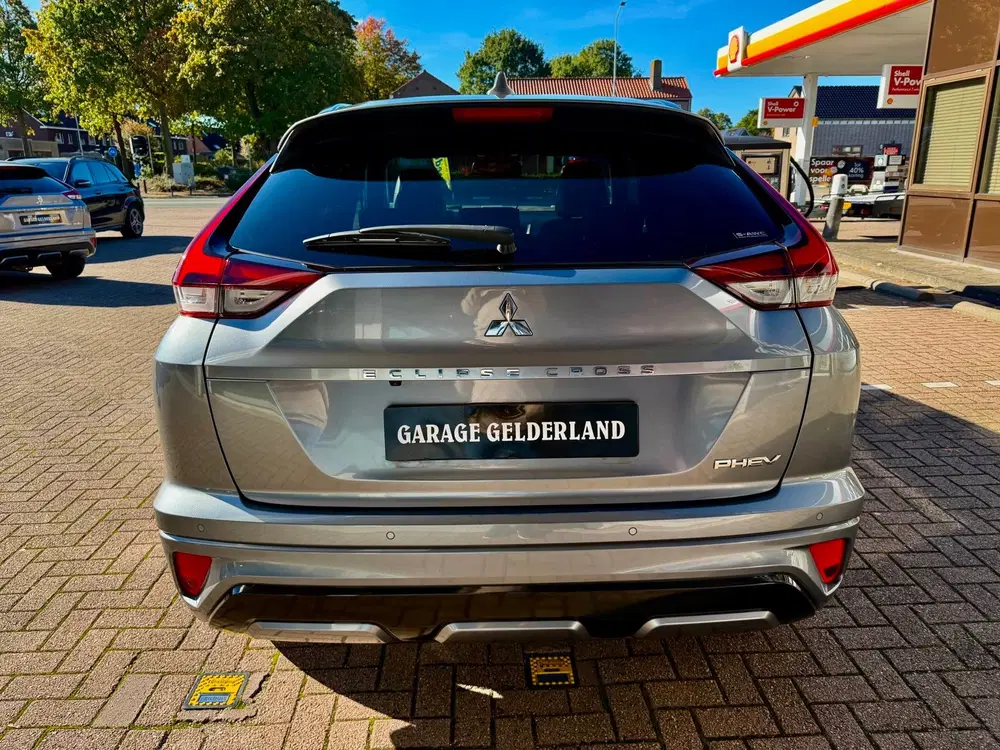 Mitsubishi Eclipse Cross 2.4 PHEV INTENSE+ uit 2024, foto 12