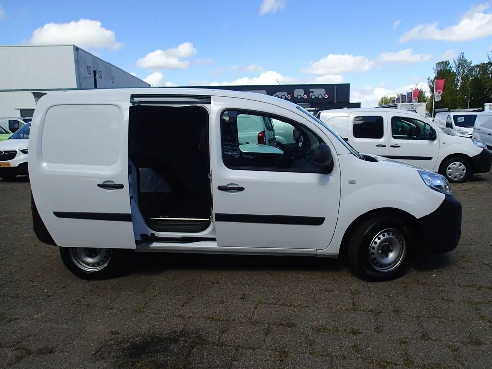 Renault Kangoo 1.5 Blue dCi 80 Comfort VOORZIEN VAN AIRCO uit 2021, foto 9