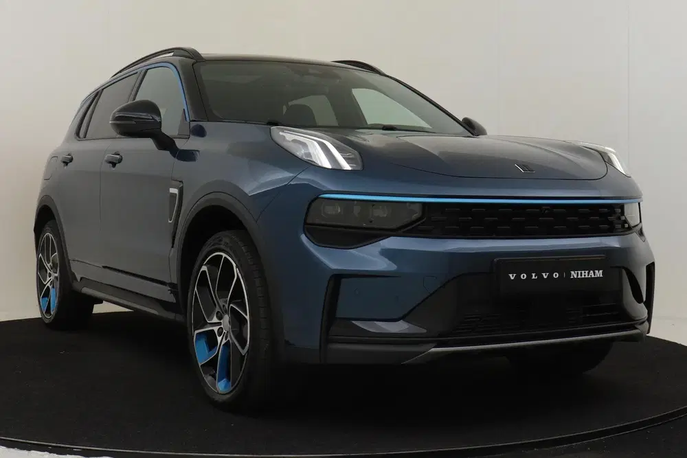 Lynk & Co 01 1.5 PHEV -PANO.DAK uit 2023, foto 11