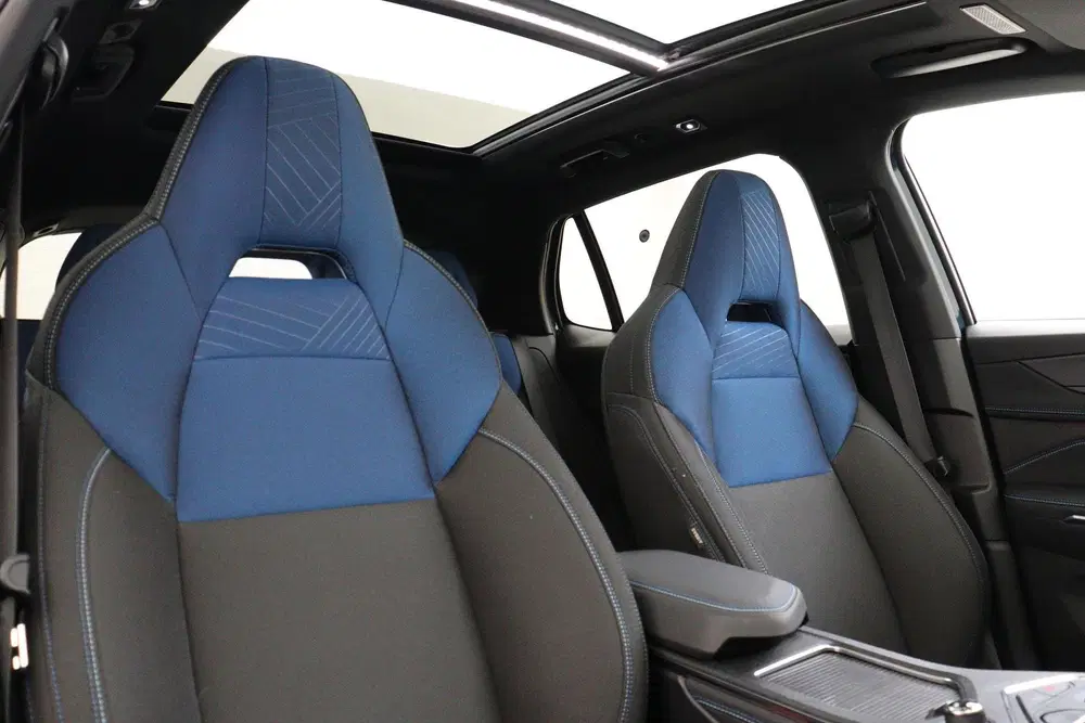 Lynk & Co 01 1.5 PHEV -PANO.DAK uit 2023, foto 12