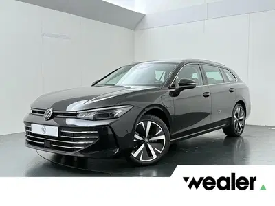Volkswagen Passat 1.5 eHybrid Business uit 2024