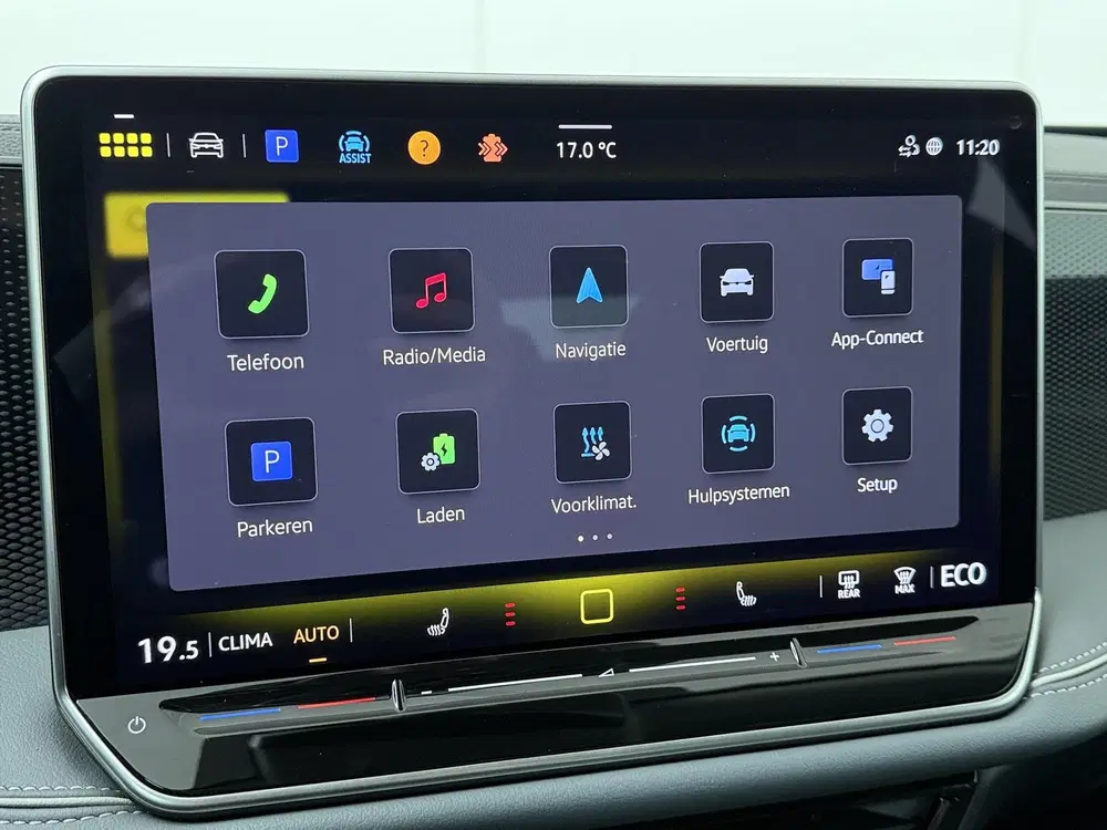 Volkswagen Passat 1.5 eHybrid Business uit 2024, foto 14