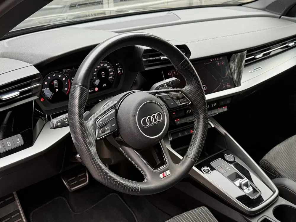 Audi A3 30 TFSI AUT. * * 2x S-LINE * * CARPLAY uit 2021, foto 13