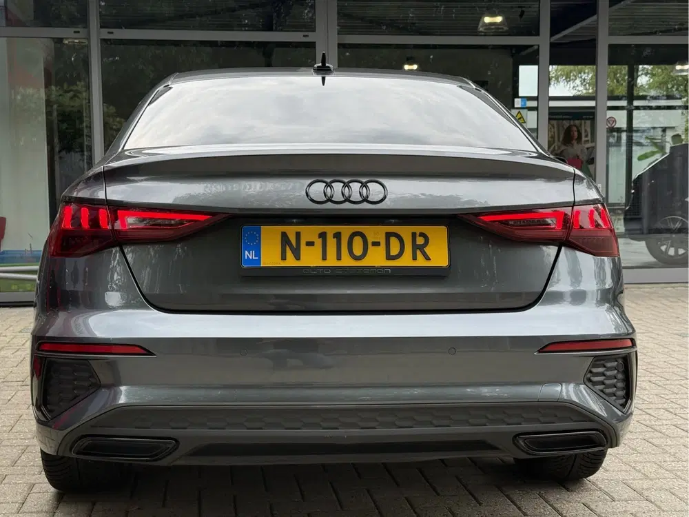 Audi A3 30 TFSI AUT. * * 2x S-LINE * * CARPLAY uit 2021, foto 5