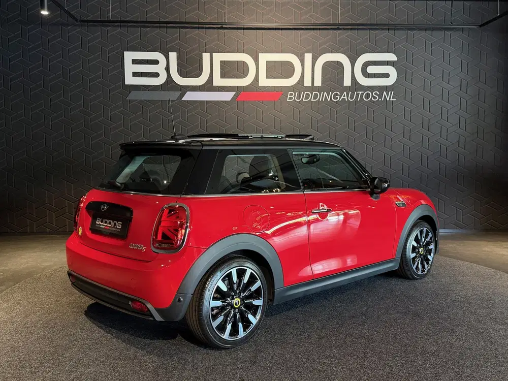 Mini Electric Camden Plus Edition 33 kWh uit 2022, foto 5