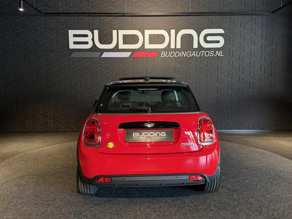 Mini Electric Camden Plus Edition 33 kWh uit 2022, foto 6