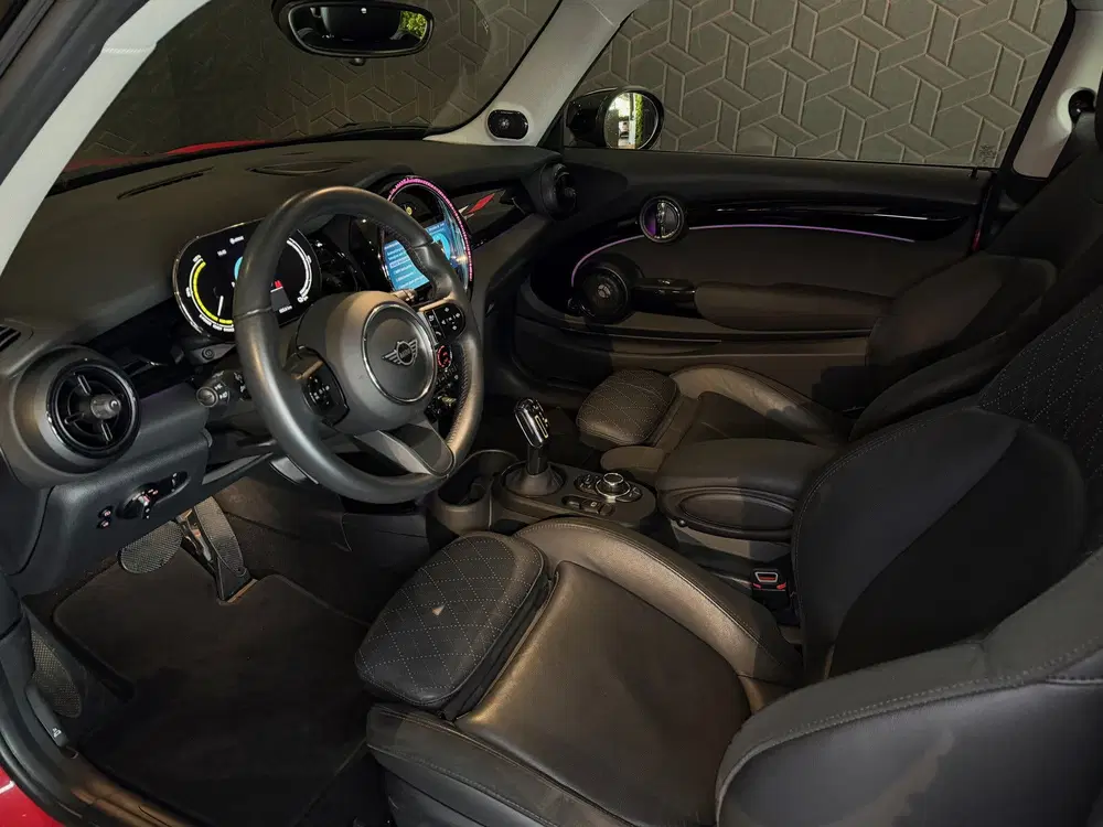 Mini Electric Camden Plus Edition 33 kWh uit 2022, foto 9