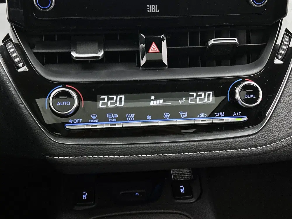 Toyota Corolla 2.0 Hybrid Style uit 2020, foto 13