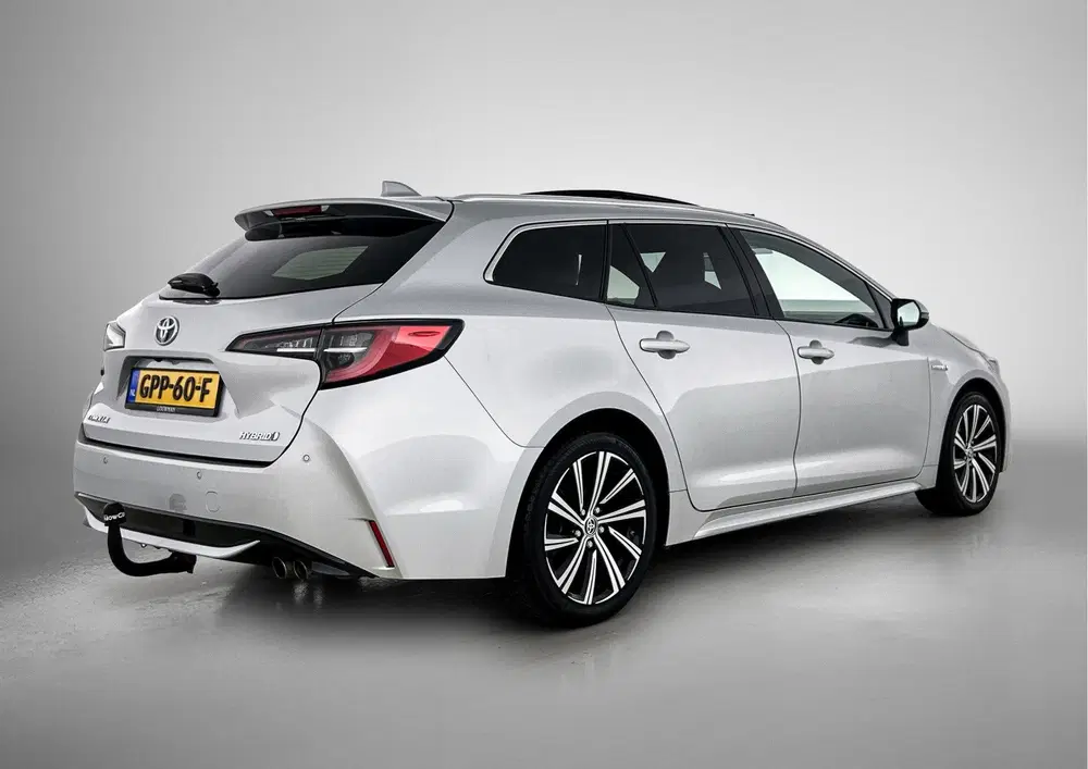 Toyota Corolla 2.0 Hybrid Style uit 2020, foto 2