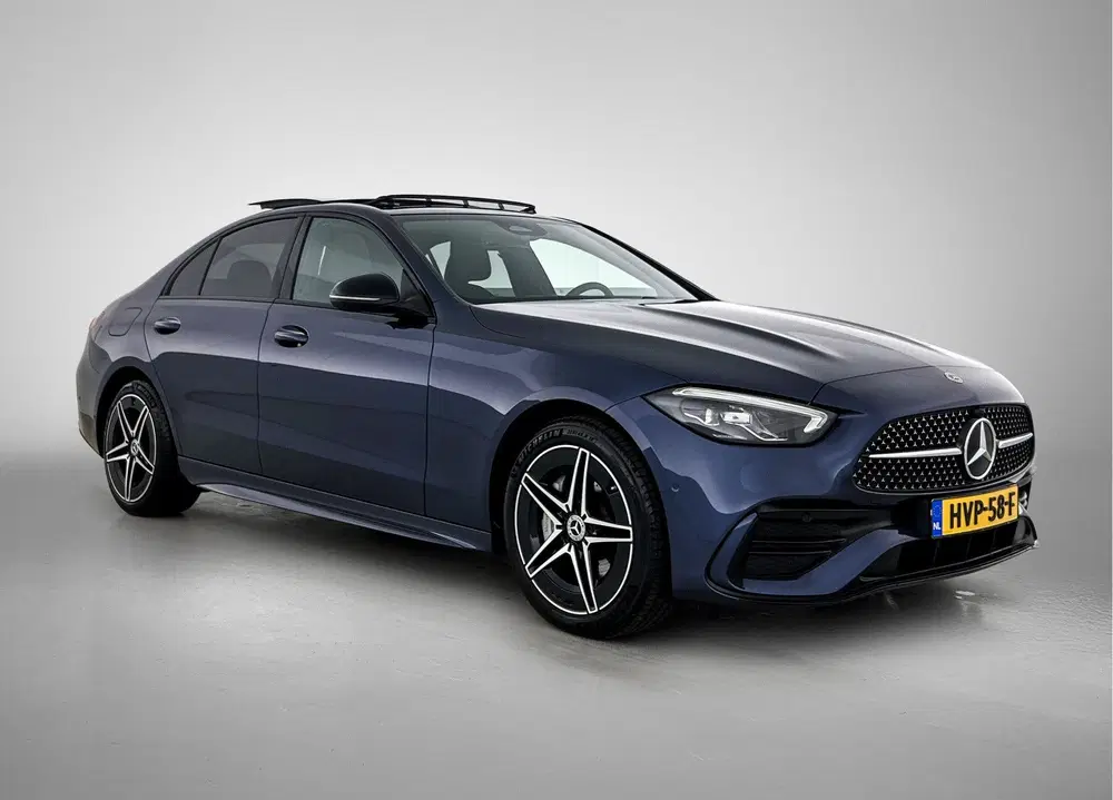 Mercedes-Benz C-Klasse 300 e AMG Nightpakket uit 2025, foto 15