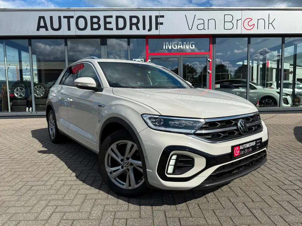 Volkswagen T-Roc 1.5 TSI R-Line uit 2023, foto 5