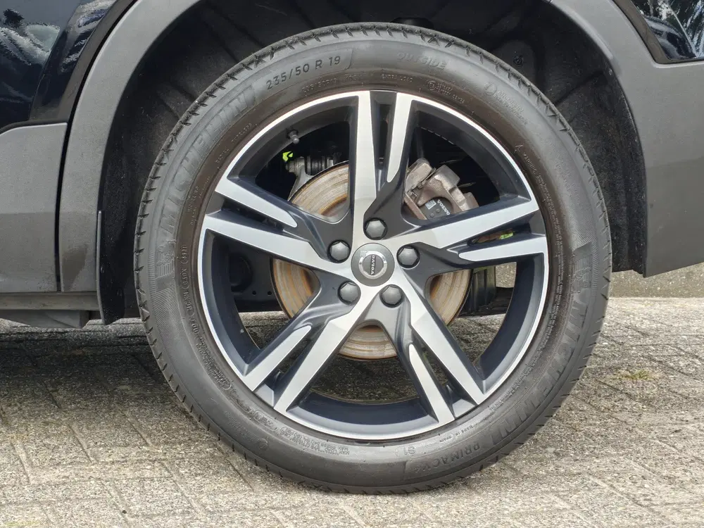 Volvo XC40 T4 Recharge R-Design Expression uit 2020, foto 9