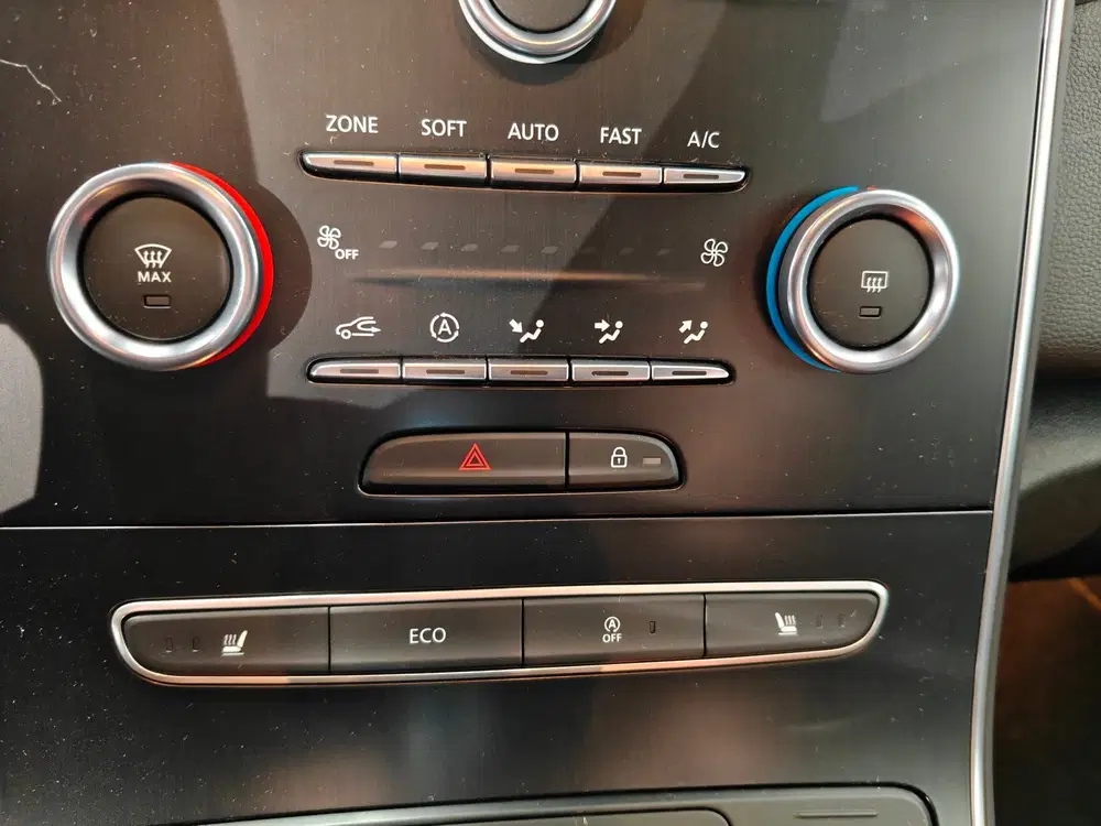 Renault Scenic 1.3 TCe Intens uit 2019, foto 15