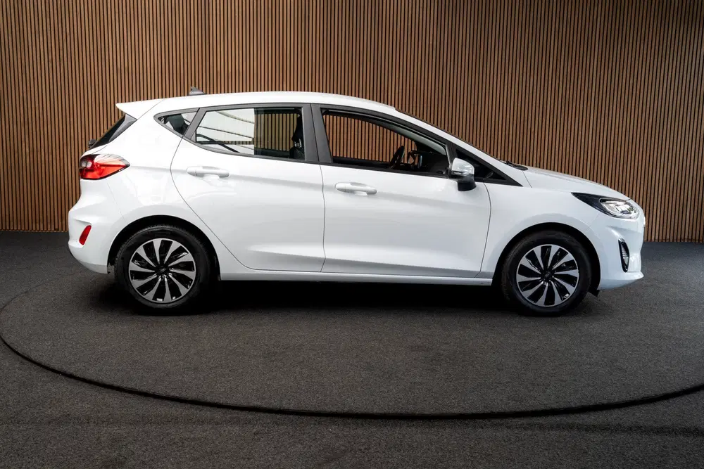 Ford Fiesta 1.0 EcoB Hybrid Navi Climate Cruise PDC Ca uit 2022, foto 6
