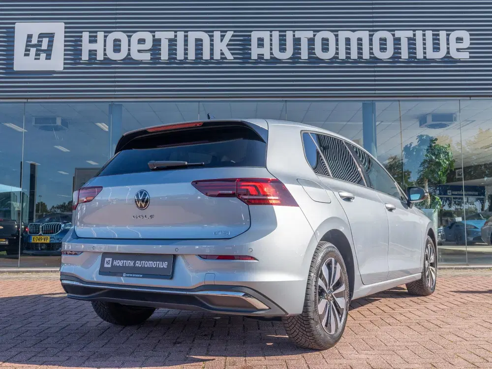 Volkswagen Golf 1.5 eTSI Life Edition uit 2025, foto 2